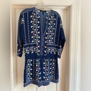 BCBGMaxAzria Blue long sleeve romper
